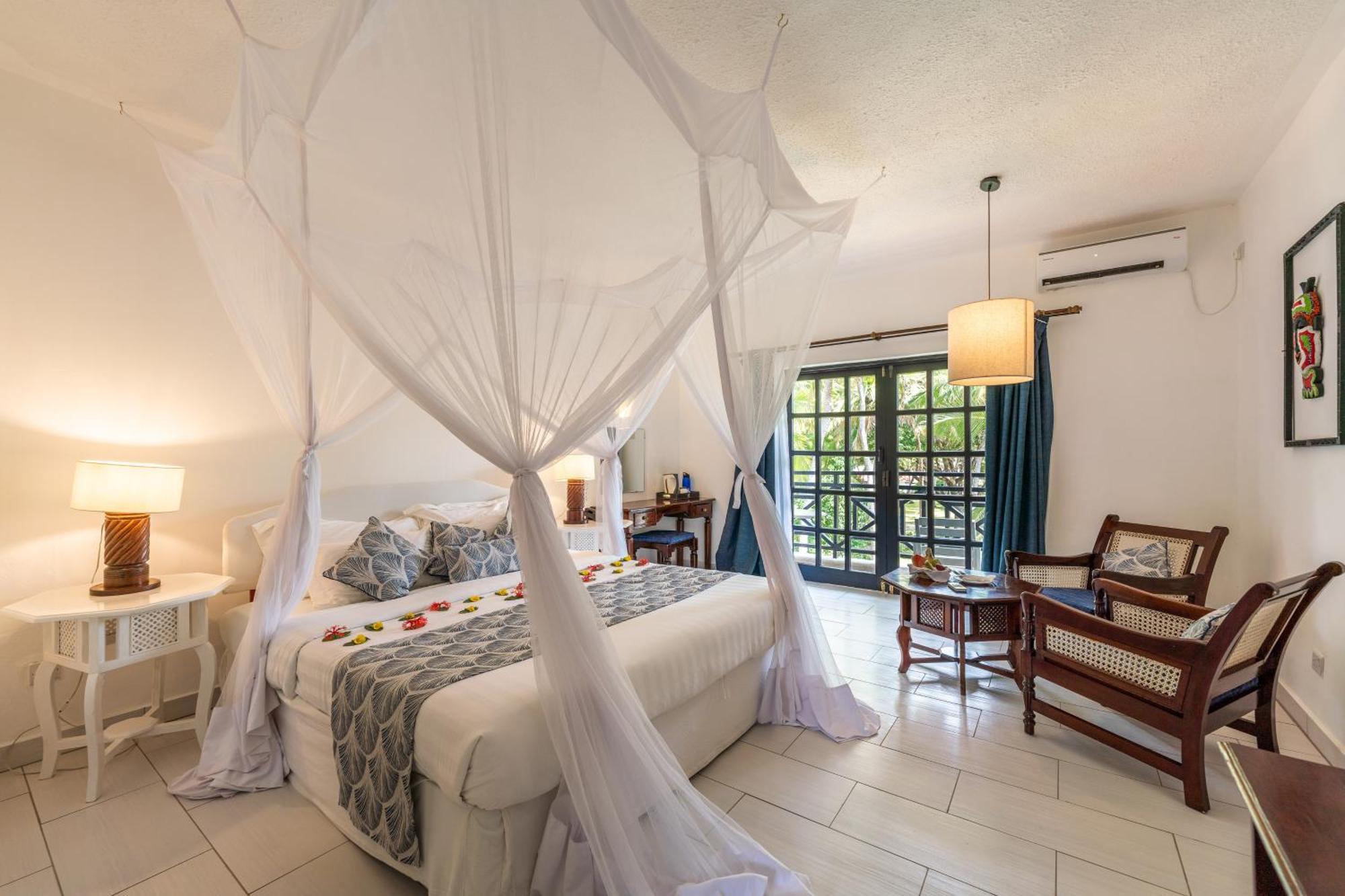 Diani Sea Resort Диани-Бич Экстерьер фото