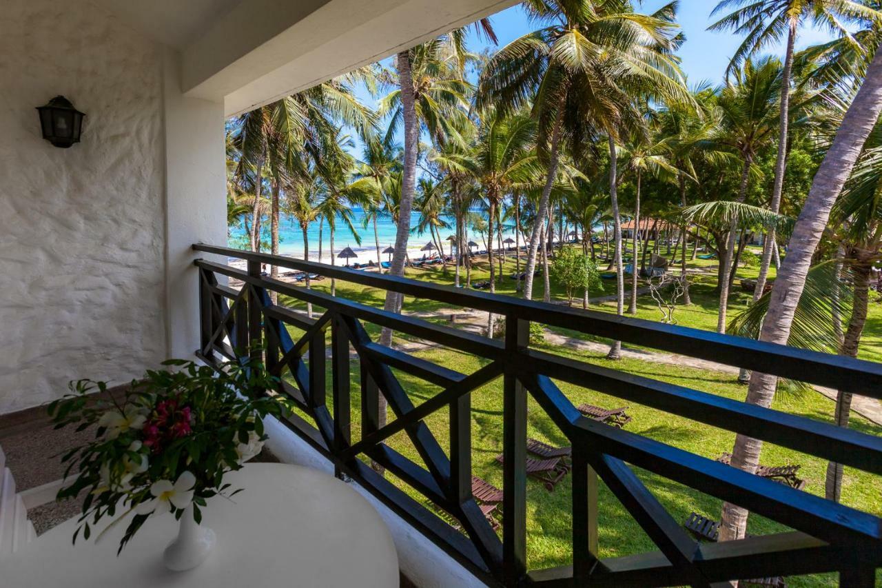 Diani Sea Resort Диани-Бич Экстерьер фото