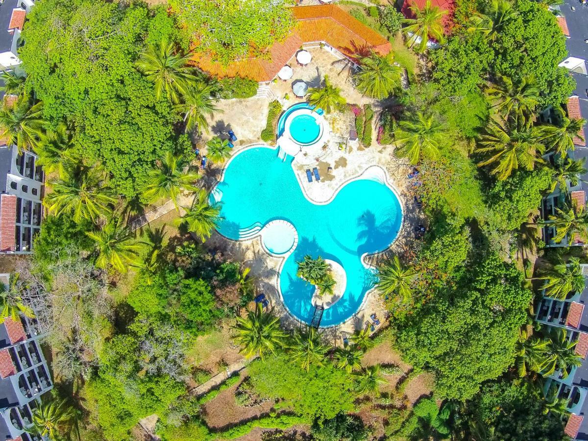 Diani Sea Resort Диани-Бич Экстерьер фото